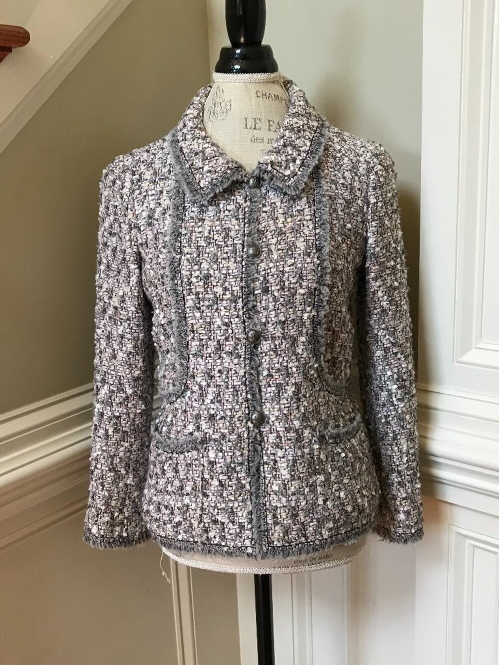 Chanel Lesage Tweed Blazer Jacket Womens 40 US 6 Pink Gray Vintage 2004 Runway - Picture 2 of 14